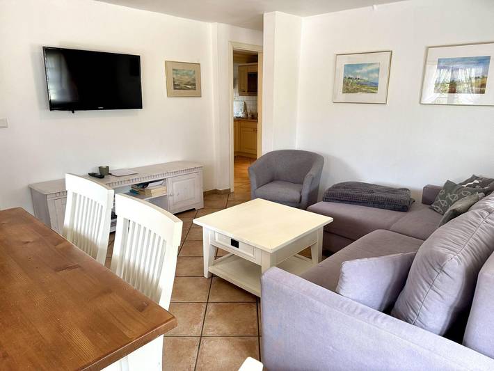 Ganze Wohnung, Gemütliche 2-Zimmer Ferienwohnung für 4 Personen, strandnah in Westerland in Westerland, Sylt (Gemeinde)
