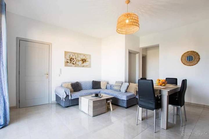 Vakantieappartement voor 2 personen, met uitzicht en terras op Karpathos