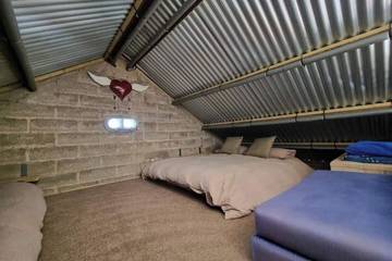 Glamping for 10 People in Thorpe Mandeville, Northamptonshire, Photo 3