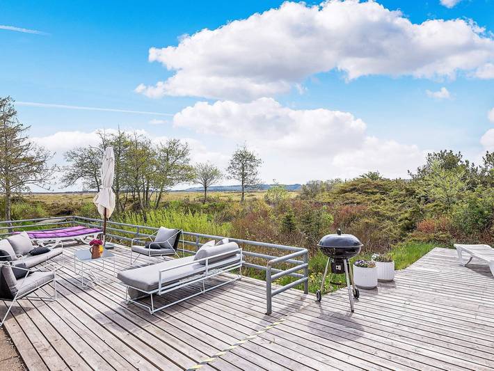 Ferienhaus für 10 Personen, mit Terrasse und Pool, kinderfreundlich