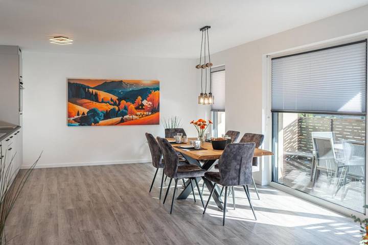 Ferienwohnung für 6 Personen, mit Balkon und Terrasse sowie Garten und Ausblick in Horb am Neckar - 2