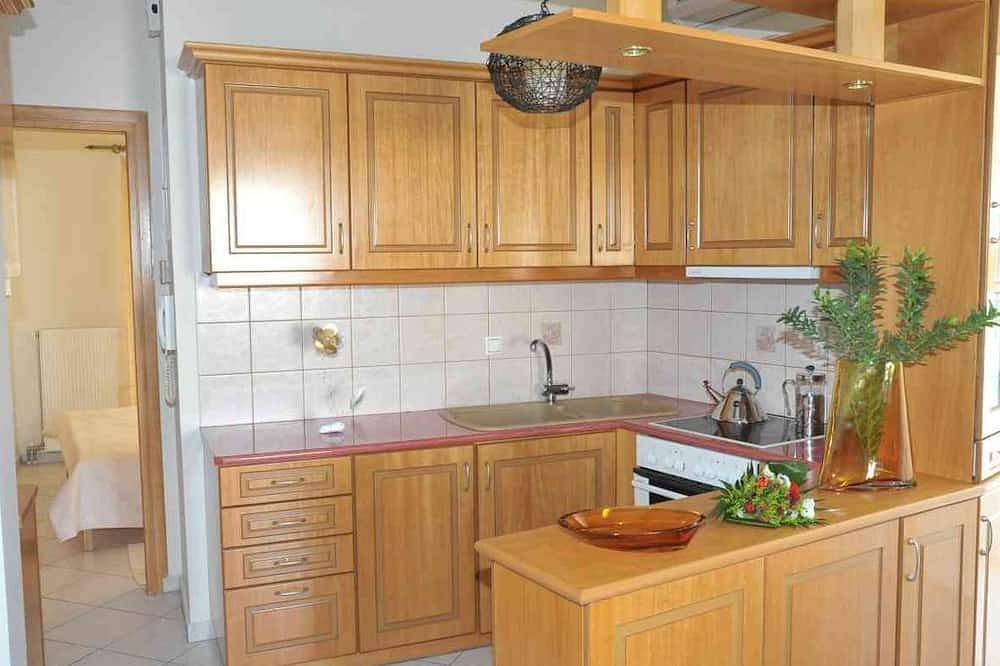 Ganze Wohnung, 67359 Wohnung 20 m vom Strand in der Nähe von Nafplion - altes Anwesen Id 462405 in Kiveri, Argolis