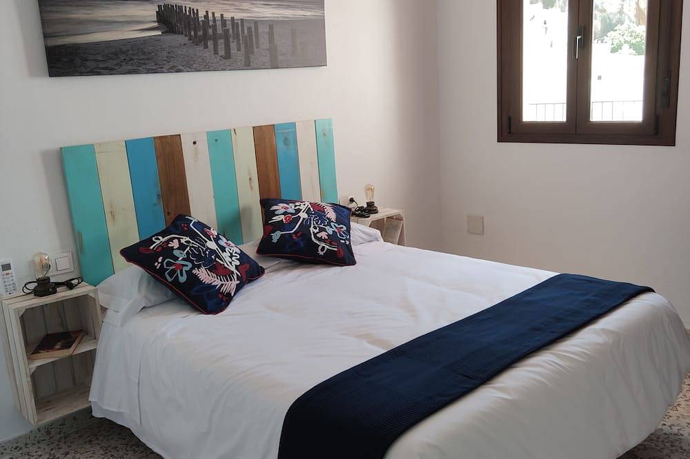 Casa Fuente del Algarrobo-exclusiva con Decoración Estilo Industrial in Mijas Pueblo, Mijas