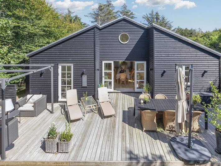 Ferienhaus für 6 Personen, mit Whirlpool und Terrasse in Jammerbugt