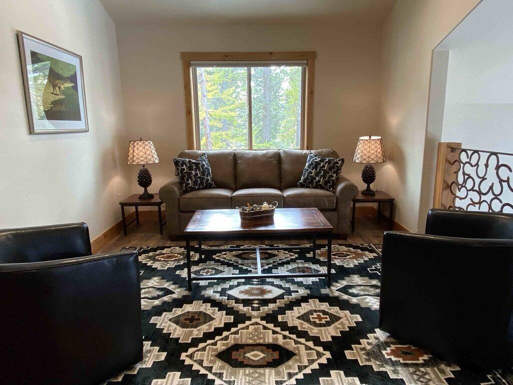 Dog Friendly Luxury Townhome on Golf Course in Bigfork, Flathead Nationalwald