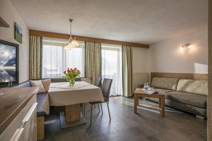Ferienwohnung für 4 Personen, mit Balkon und Garten sowie Seeblick in Achenkirch - 3