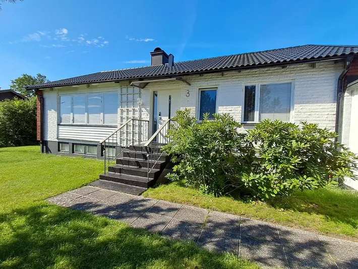Ferienhaus für 6 Personen, mit Garten und Ausblick sowie Sauna - 1