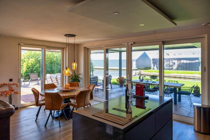 Location de vacances pour 7 personnes, avec jardin ainsi que vue et sauna dans Roelofarendsveen - 3