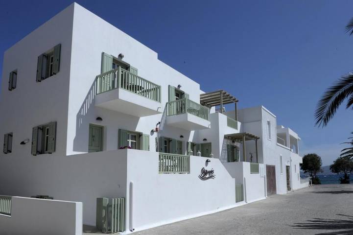 Maison d’hôte pour 2 personnes, avec Terrasse dans Adamas - 2