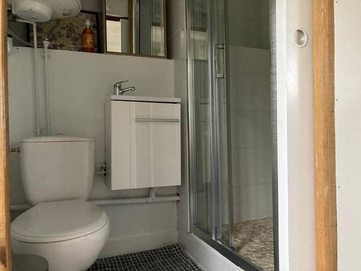 Location de vacances pour 2 personnes, avec vue ainsi que jardin et terrasse, animaux acceptés dans Livarot-Pays-d'Auge - 3