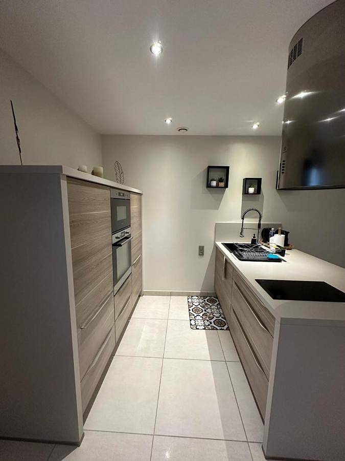 Gîte pour 2 personnes, avec vue ainsi que piscine et jardin à Beauzelle - 4