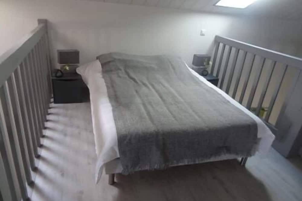 Cómodo apartamento, 2/4 personas, equipado, a orillas del lago de Ginebra, en Yvoire. in Yvoire, Thonon-les-Bains region