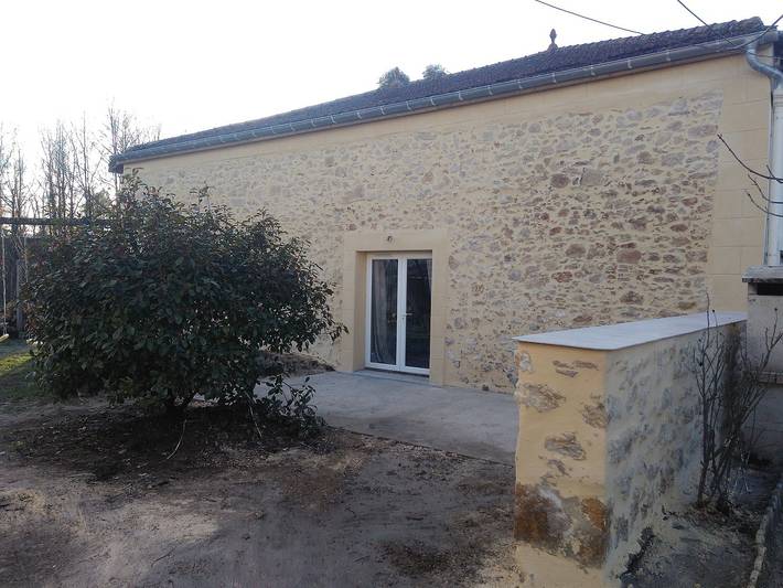 Gîte pour 4 personnes, avec terrasse et jardin à Langon - 2