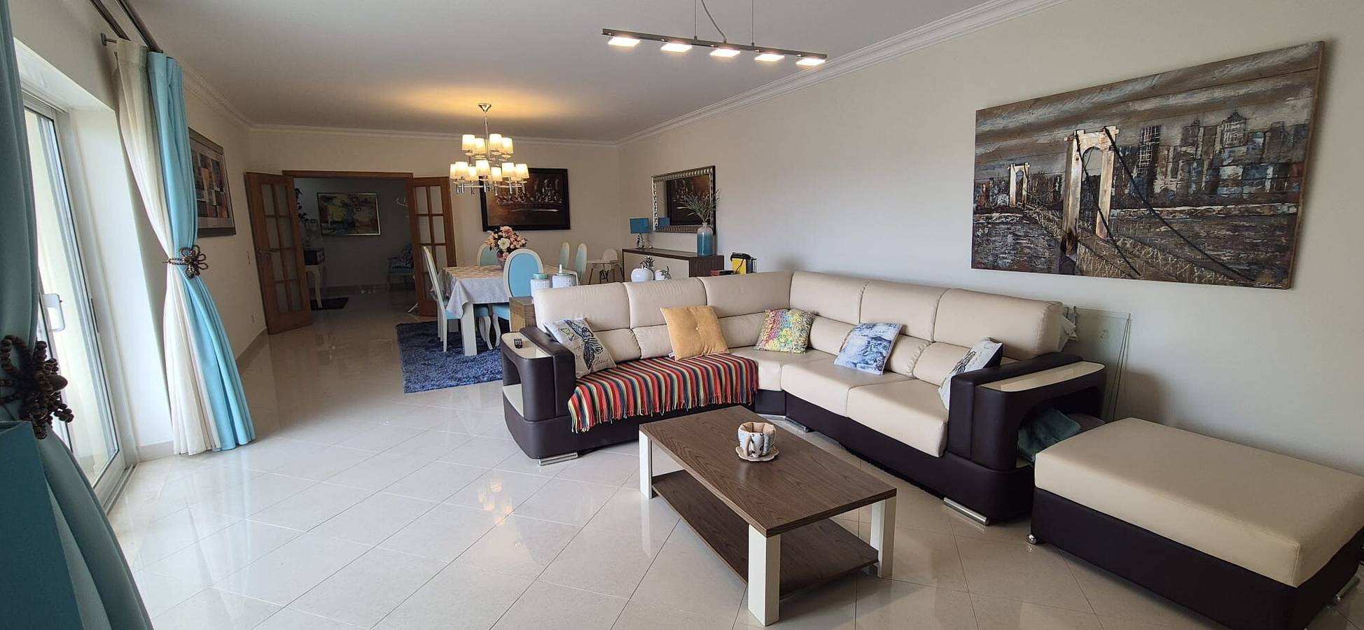Holiday Home 'Brisa Do Mar Moura Beach' with Shared Pool, Shared Garden and Wi-Fi in Vilamoura, Quarteira