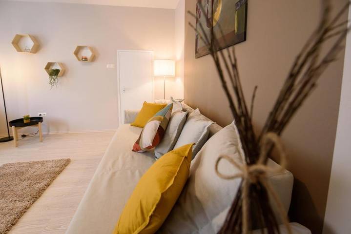 Gîte pour 6 personnes, avec terrasse à Eger