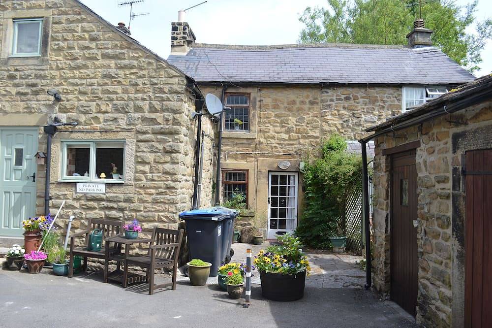 Three Bears Cottage - Just Perfect for Exploring the Glorious Peak Park! in Eyam, Derbyshire