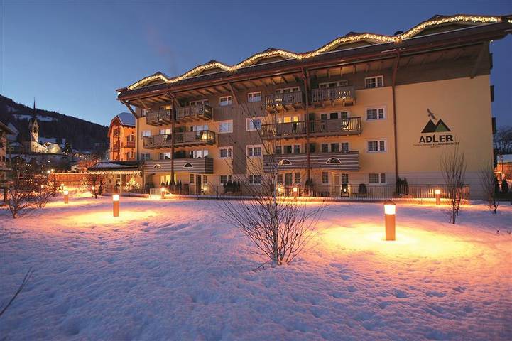 Gîte pour 4 personnes, avec Terrasse et Jardin ainsi que Bassin pour enfant et Piscine à Moena - 2