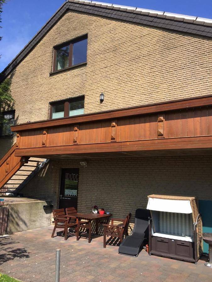 Ferienwohnung für 4 Personen, mit Terrasse und Garten sowie Ausblick