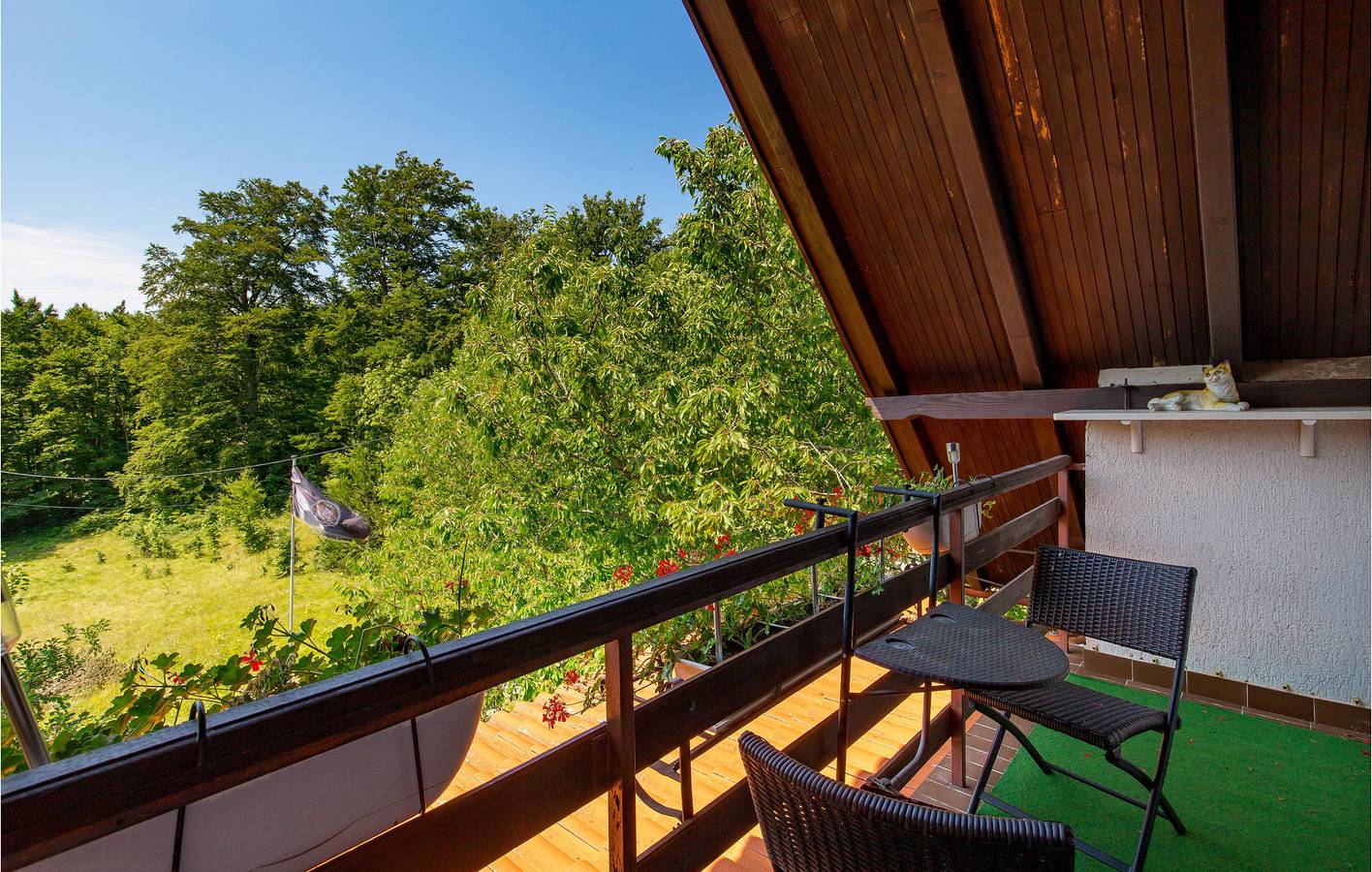 Gemütliche 1-Zimmer-Wohnung mit Terrasse und Parkplatz, in der Nähe von Sehenswürdigkeiten in Senj, Kvarner Festland