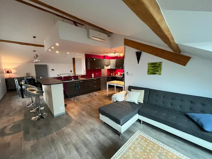 Apartamento de vacaciones para 7 personas, con sauna además de piscina y jacuzzi - 1