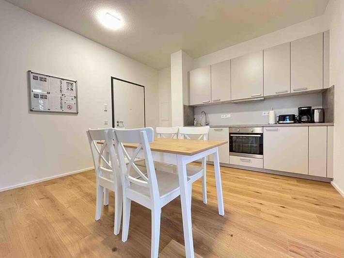 Ferienwohnung für 5 Personen, mit Balkon und Terrasse