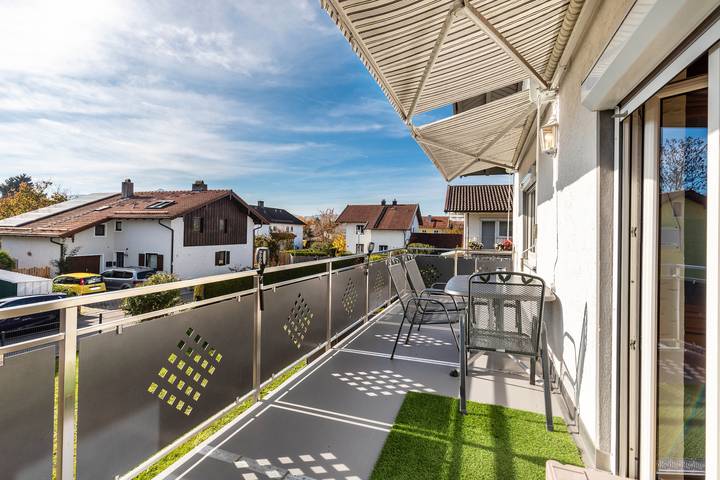 Ferienwohnung für 5 Personen, mit Balkon in Freilassing