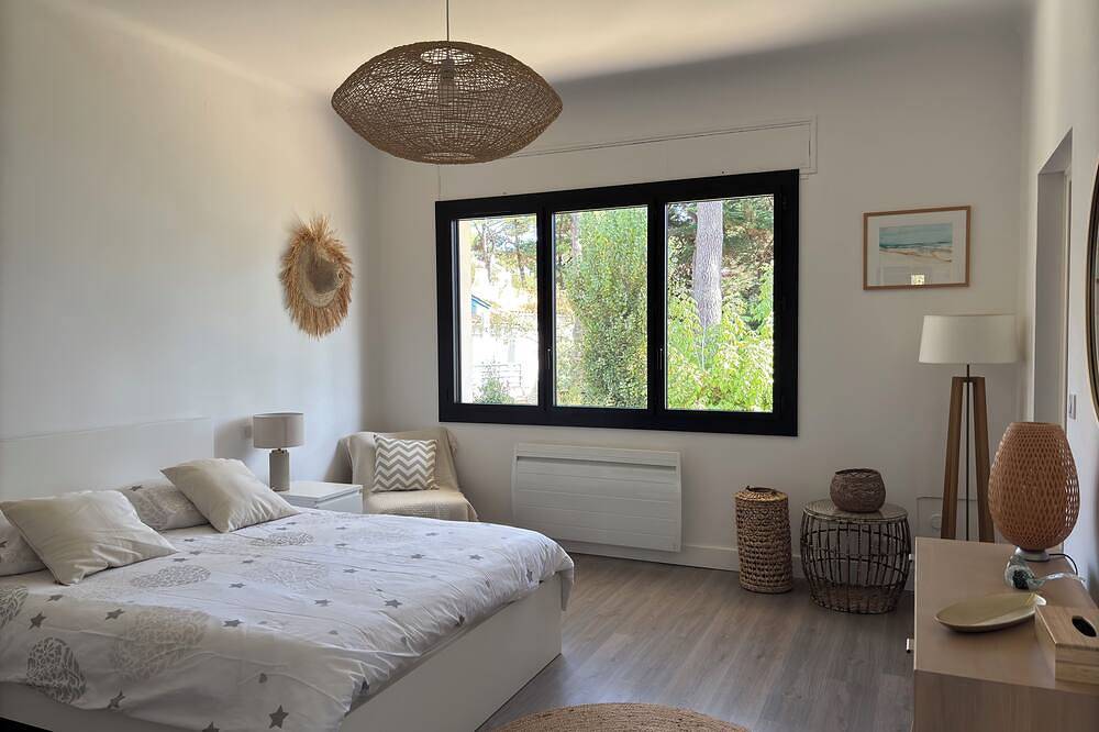 Villa avec piscine - mer, idéale familles/Villa with pool - sea, ideal families. in La Tranche-sur-Mer, Vendée