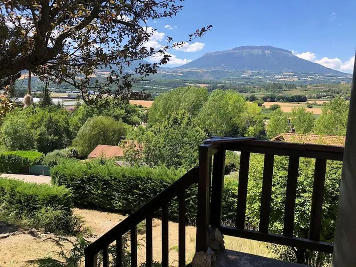 Casa de vacaciones para 4 personas, con vistas además de terraza y jardín, Se admiten mascotas - 1