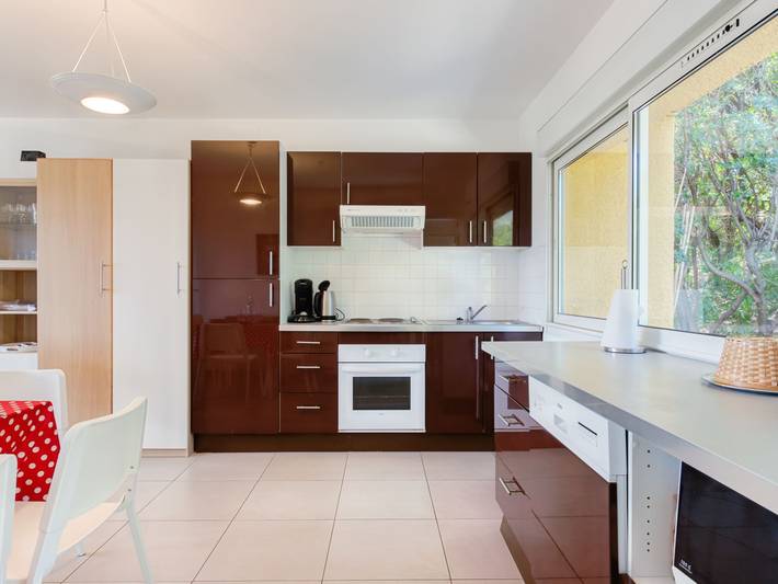 Gîte pour 6 personnes, avec terrasse à Cavalaire-sur-Mer - 4