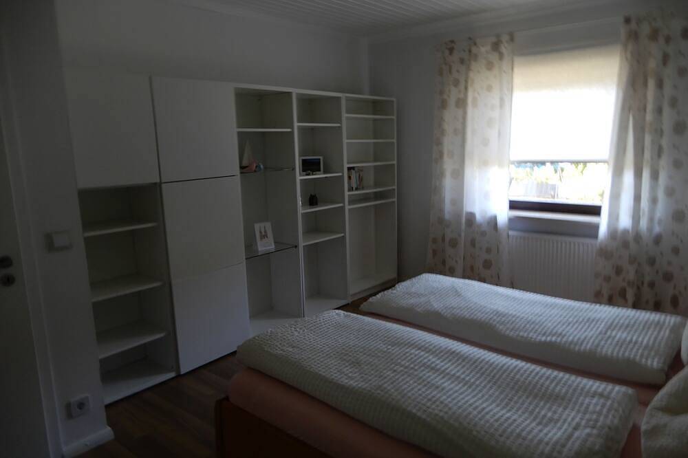Ganze Wohnung, Ferienwohnung mit großer Terrasse in Modautal, Südhessen
