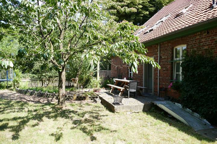 Ferienwohnung für 10 Personen, mit Balkon und Terrasse sowie Garten am Niederrhein