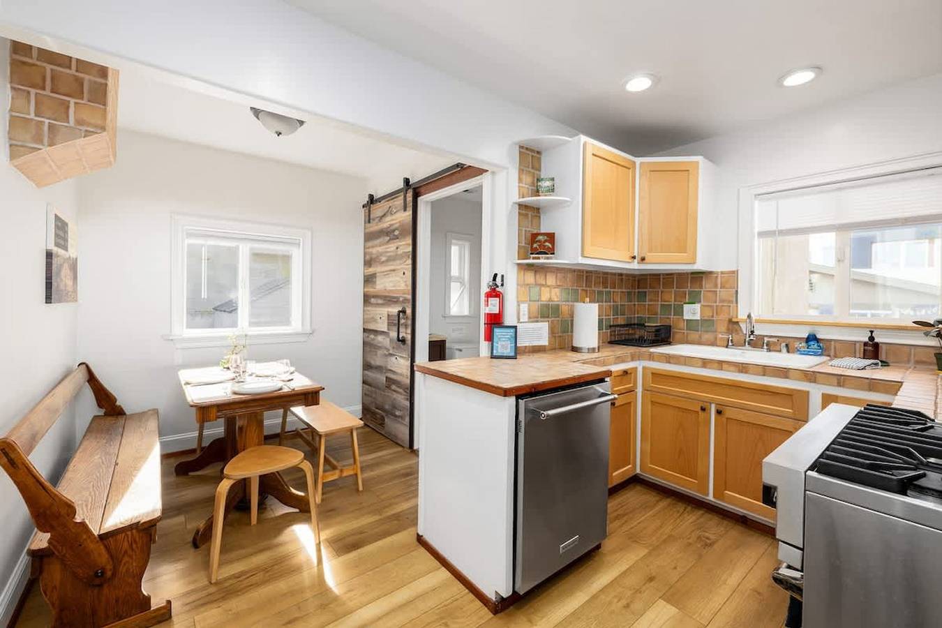 Vintage Beach Bungalow in Oceanside, San Diego County