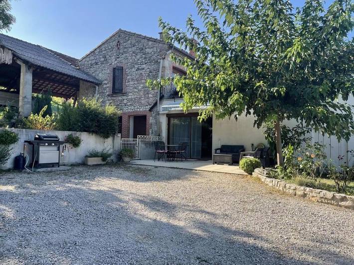 Casa de huéspedes para 4 personas, con jardín además de vistas y terraza - 1