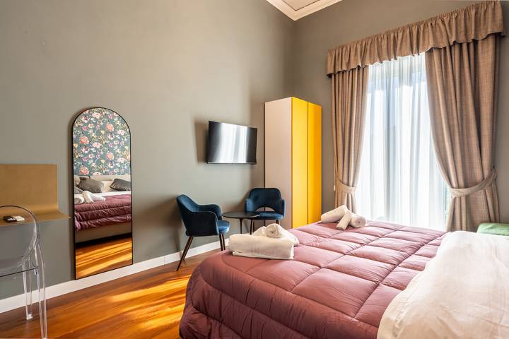 Maison d’hôte pour 3 personnes, avec vue et balcon à Naples - 2