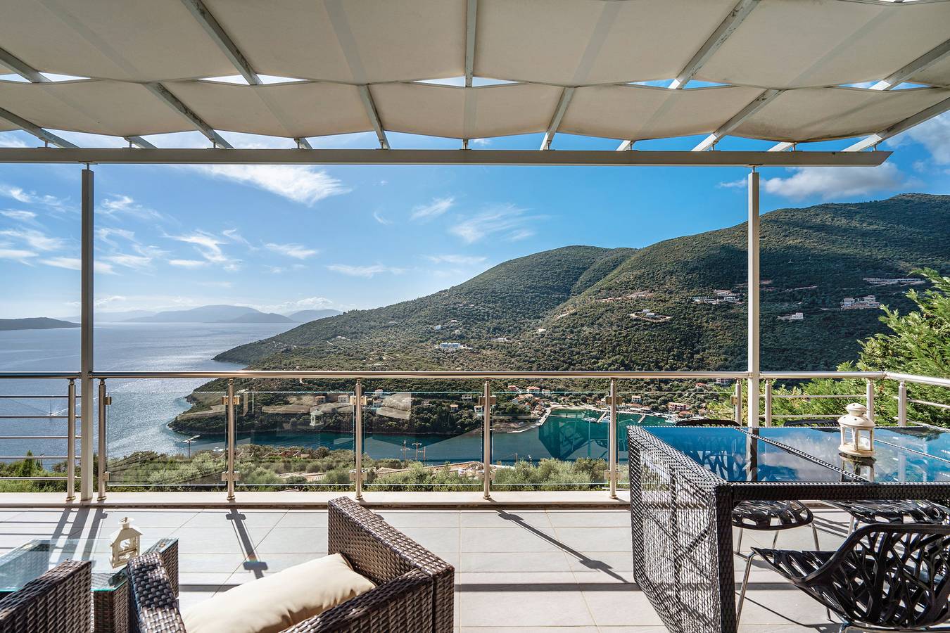 Villa 'Villa Skorpios' with Sea View, Wi-Fi and Air Conditioning in Syvota (Lefkada), Greece