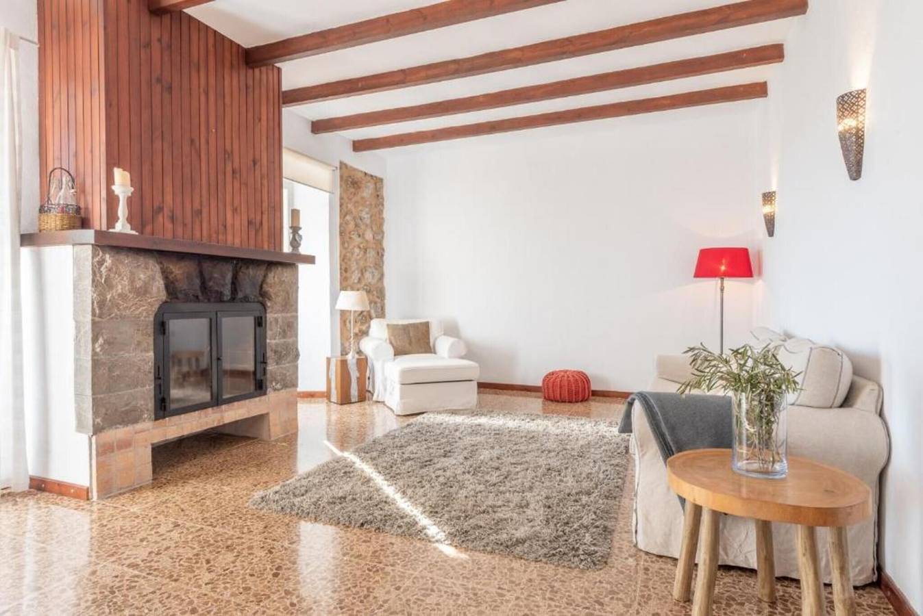 Entire apartment, Apartment 'First Floor' with Shared Pool, Shared Terrace and Air Conditioning in Artà, East Majorca