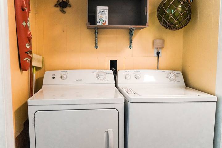 Cottage for 6 people, with yard and hot tub, with pets in Outer Banks