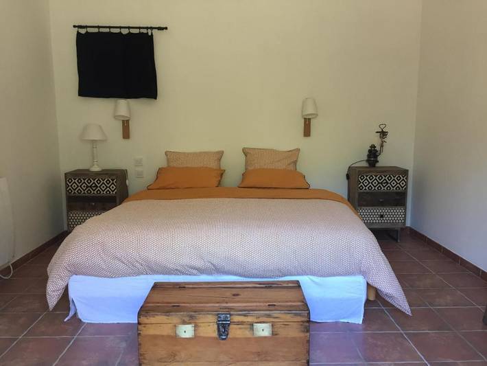 Location de vacances pour 2 personnes, avec jardin et vue à Pourcieux - 2