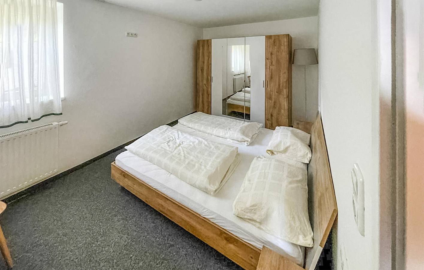 Ganze Ferienwohnung, Apartment mit Bergblick, WiFi und Küche. in Tuxer Alpen, Navis