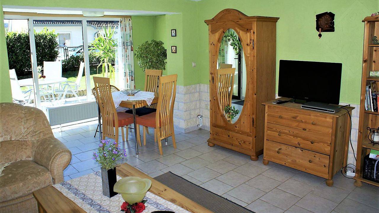 Ganze Ferienwohnung, Ferienwohnung für 6 Personen (65 m²) in Ruhla in Wartburg, Ruhla