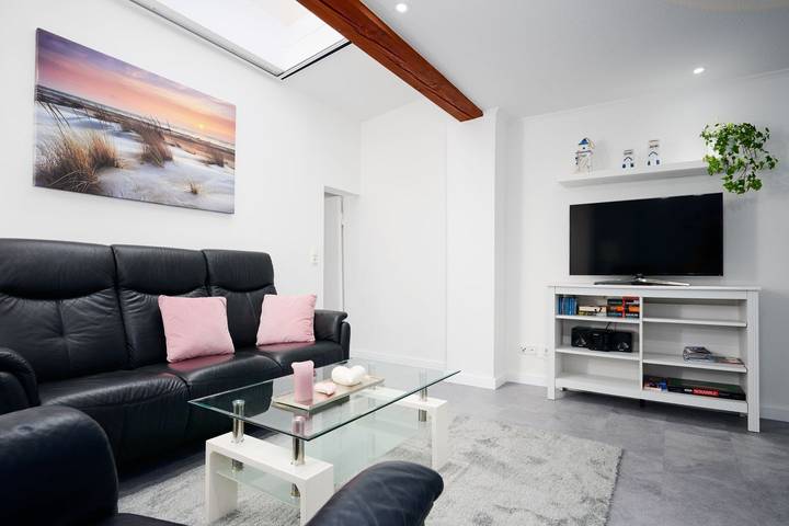 Ferienwohnung für 2 Personen, mit Ausblick und Garten, mit Haustier in Stein