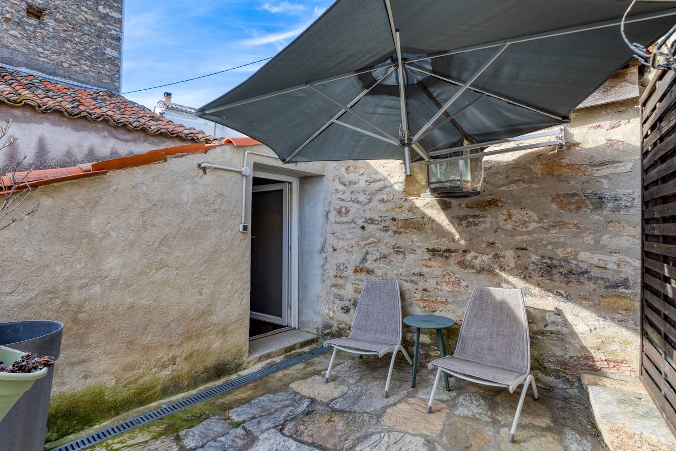 Chambre d’hôtes « La Forgerole » avec jacuzzi et sauna privatifs in Faugères, Région de Béziers