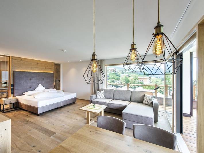 Hotel für 2 Personen, mit Garten und Ausblick in Schenna