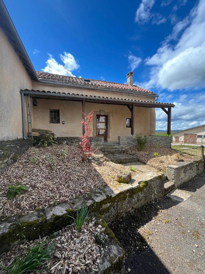 Location de vacances pour 4 personnes, avec terrasse et jardin à Saint-Affrique - 2