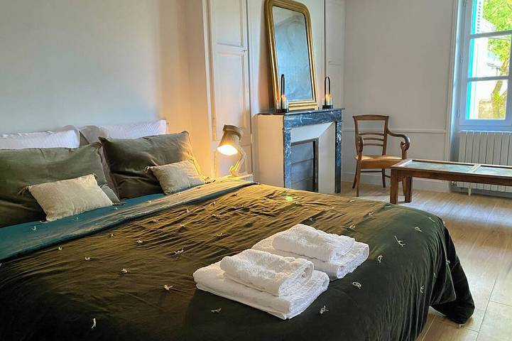 Location de vacances pour 6 personnes, avec terrasse et jardin, animaux acceptés à Chisseaux - 2