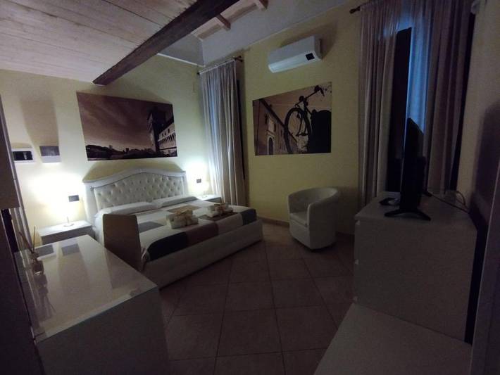 Maison d’hôte pour 3 personnes, avec terrasse et vue, animaux acceptés à Ferrare - 4