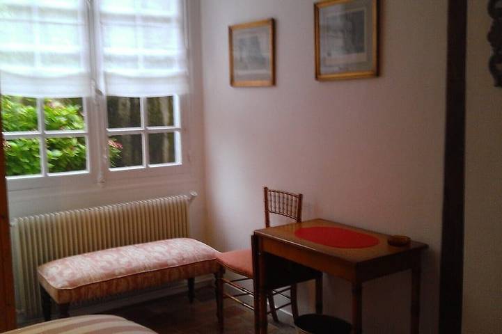 Gîte pour 4 personnes, avec jardin à Chartres - 3