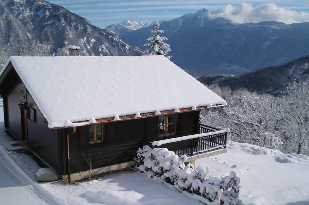 Salvan/Les Marécottes: Blick auf die Berge - Garten, Terrasse- Ski und Wandern in Salvan, Martigny - Val de Bagnes & Umgebung