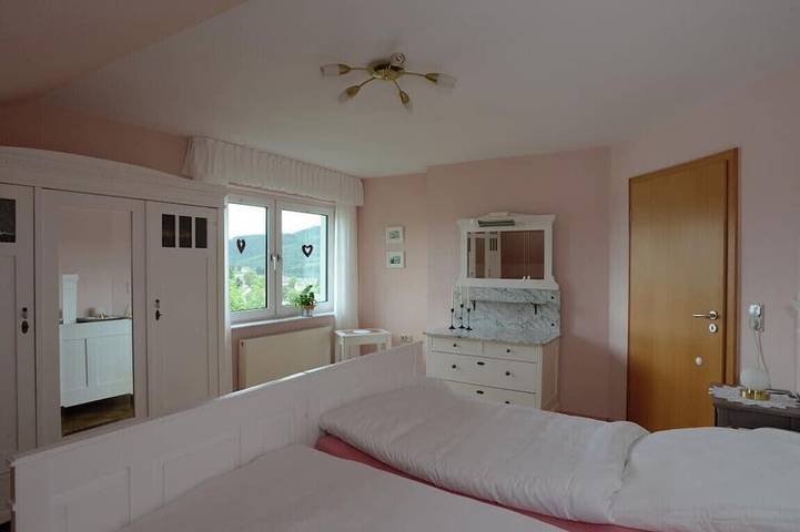 Ferienwohnung für 8 Personen, mit Balkon in Battenberg - 2