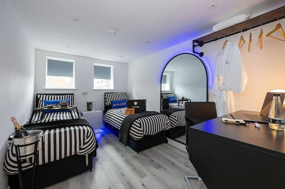 Wigan 4Br Retreat + Full Kitchen & Street Parking in Wigan, Gran Mánchester